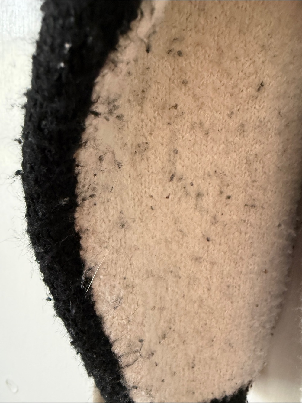Modern Black and Cream Colorblock V-Neck Cardigan LUNA IVY size medium - Picture 9 of 10